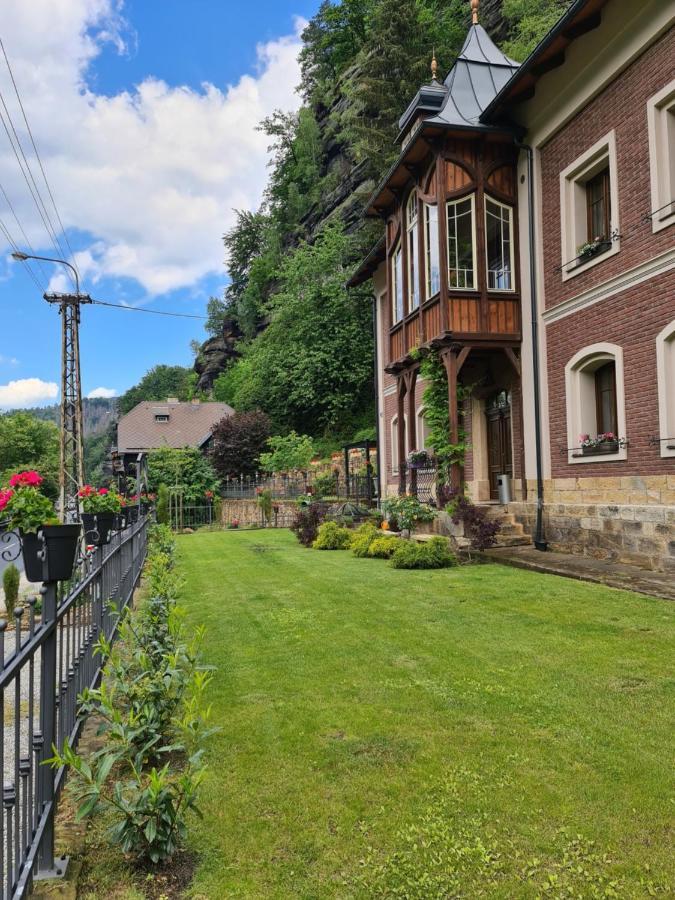 Apartamento Labsky Dvur Hřensko Exterior foto