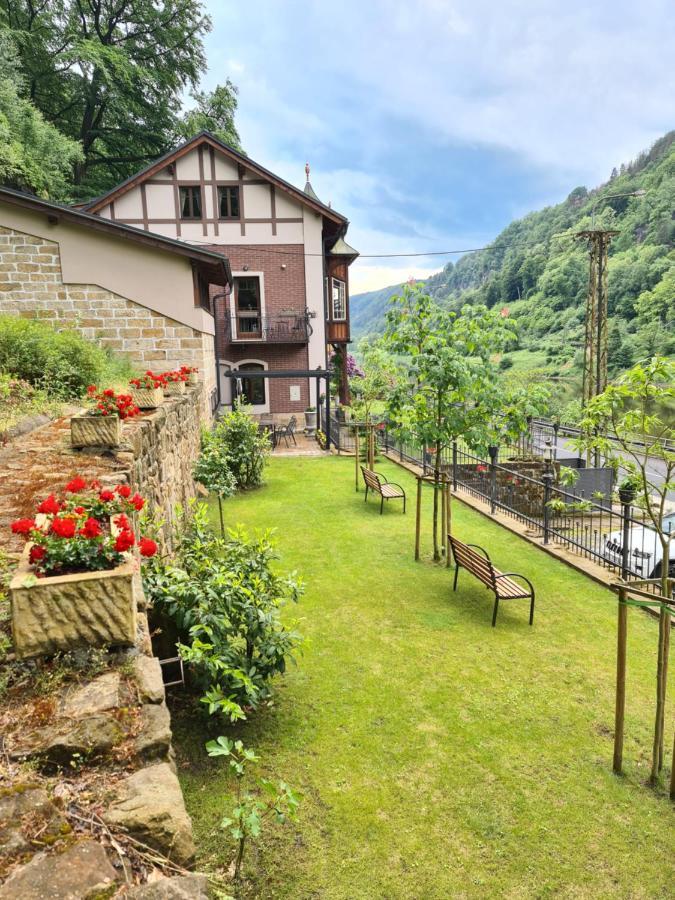 Apartamento Labsky Dvur Hřensko Exterior foto