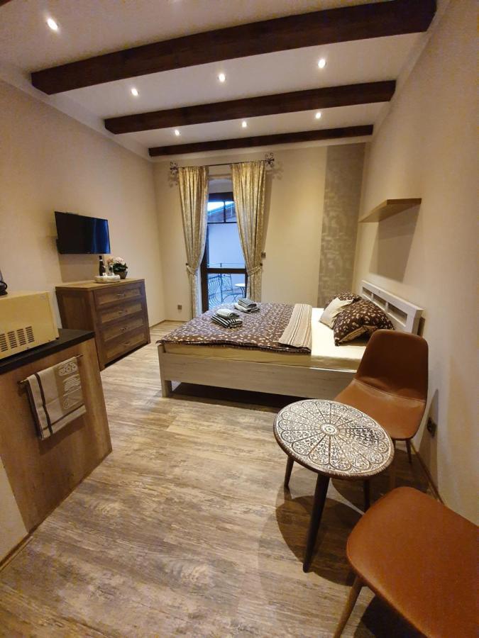 Apartamento Labsky Dvur Hřensko Exterior foto